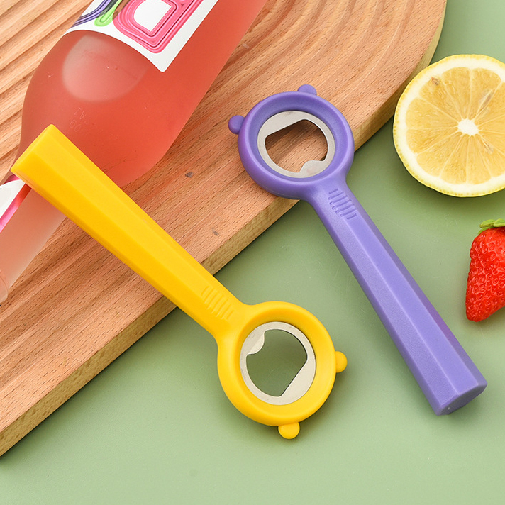 開瓶器 - 背包客製館 1.印刷位置:可以局部印刷LOGO和標語 2.適用介紹:學校,教育機構,辦公室,政府部門,贈品派送 3.用這款獨特、迷你設計可攜帶出門。 客製 - 背包客製館 開瓶器