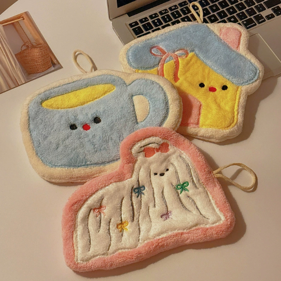 擦手巾 - 背包客製館 圖案生動活潑、色彩鮮豔奪目,能為浴室或廚房增添歡樂氛圍,讓日常生活更添趣味。 材質柔軟親膚且吸水性強,使用時觸感舒適,能快速將手部水分吸乾,維持手部清爽。 可愛的卡通圖案特別受小朋友喜愛,有助培養孩子良好的衛生習慣,養成勤洗手的好習慣。 客製 - 背包客製館 擦手巾